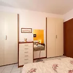 Sirena Vista ストレーザ