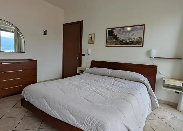 Sirena Vista 스트레사