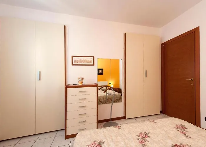 Sirena Vista 스트레사