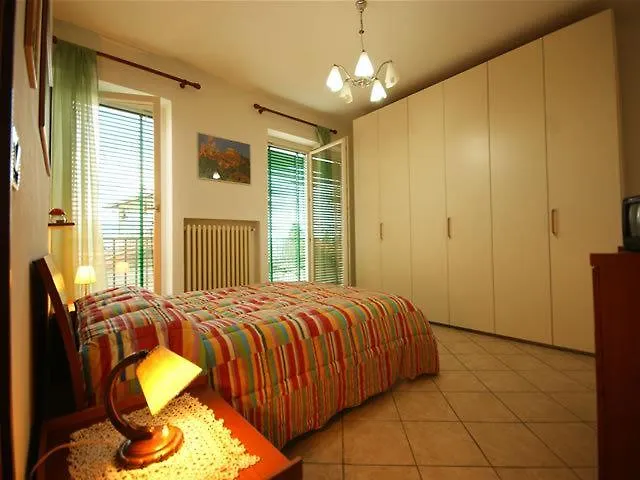 Sirena Vista Appartement Stresa