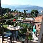Sirena Vista Apartamento Stresa